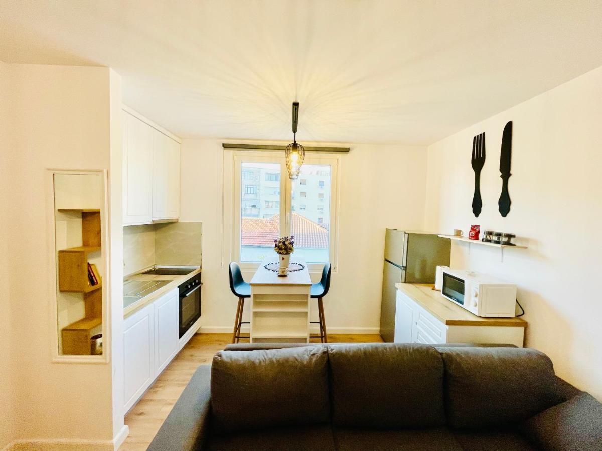 Central Apartment 2, Тирана Екстер'єр фото