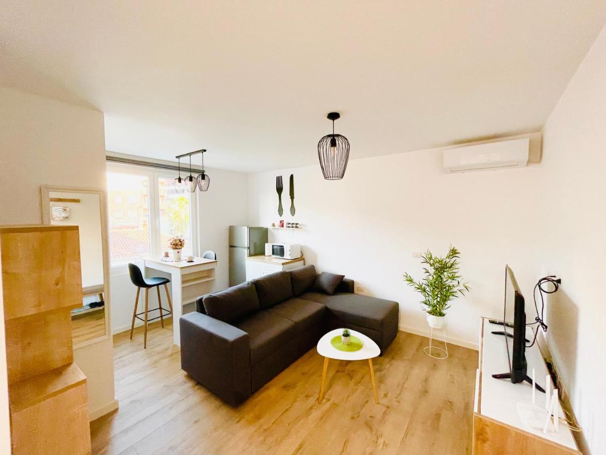 Central Apartment 2, Тирана Екстер'єр фото
